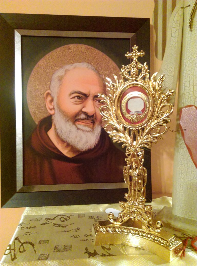 Wprowadzenie relikwii św. Ojca Pio